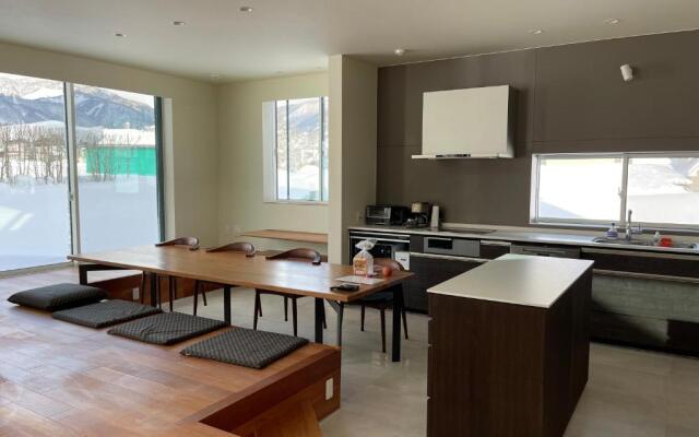 Bikei Chalet by Hakuba White Fox Company