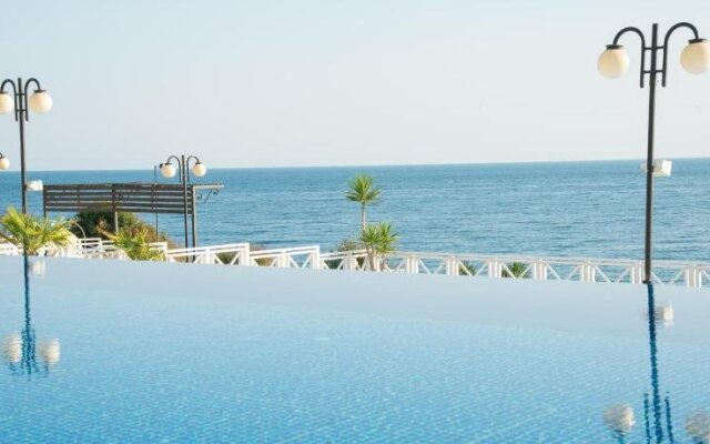 Eskada Beach