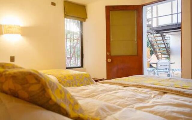 Hostal Patio Europeo