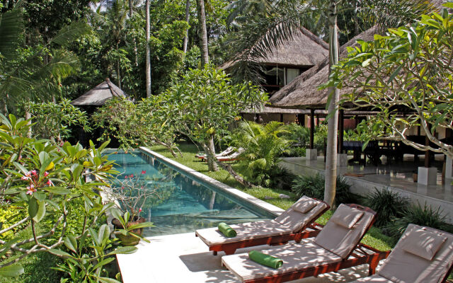Villa Pantulan Bali Hotel