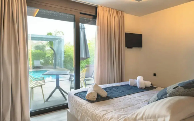 Grand Kourouta Pool Apartments