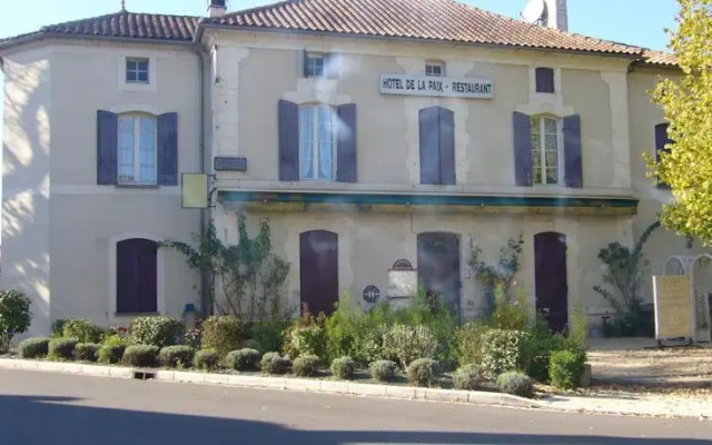 Hotel De La Paix