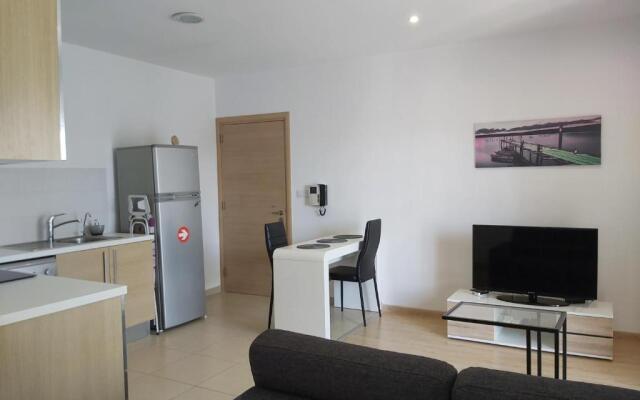 Eden Beach Apartment 411