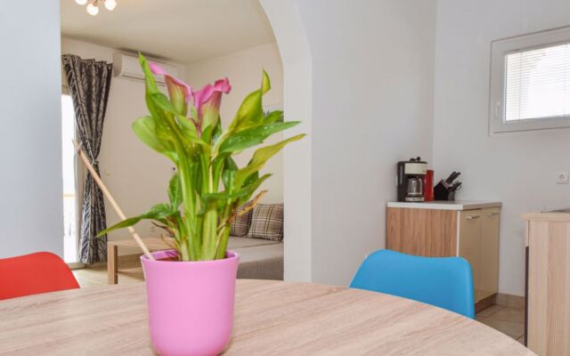 Apartment Aurora Maslenica