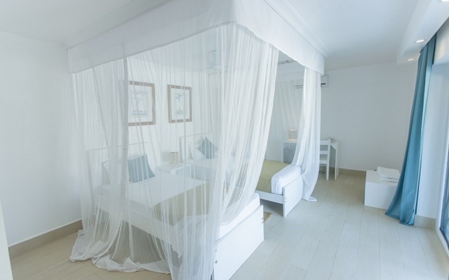 Dhow Inn Boutique Hotel
