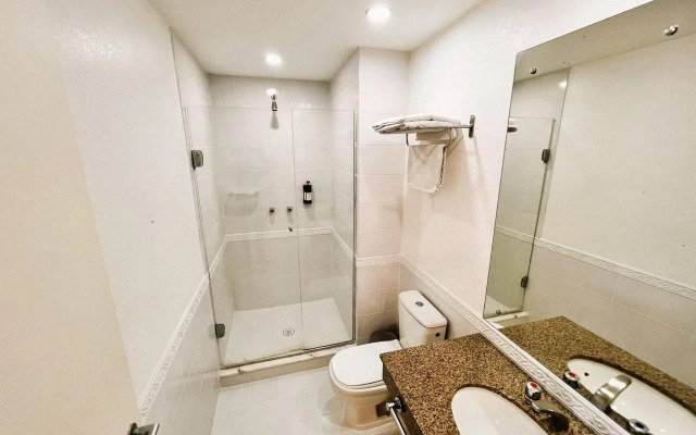 Slaviero Suites Curitiba Soho