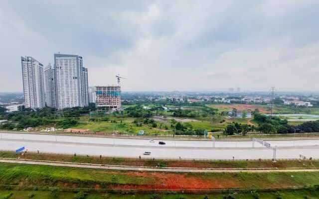 Warm And Simply Studio Apartment At Sky House Bsd