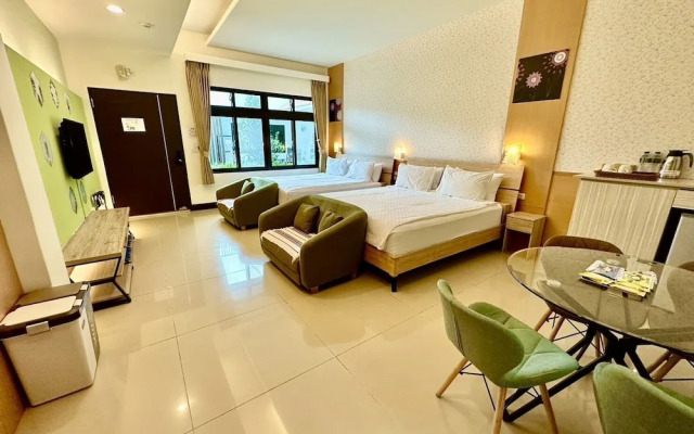 Li Wu Zuo Can B&B