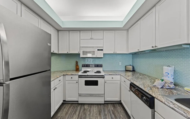 Shipwatch Riverside E1005