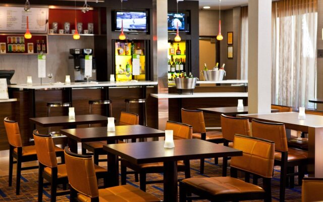 Courtyard by Marriott Pleasanton