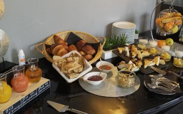 LOGIS Les Dineux Village