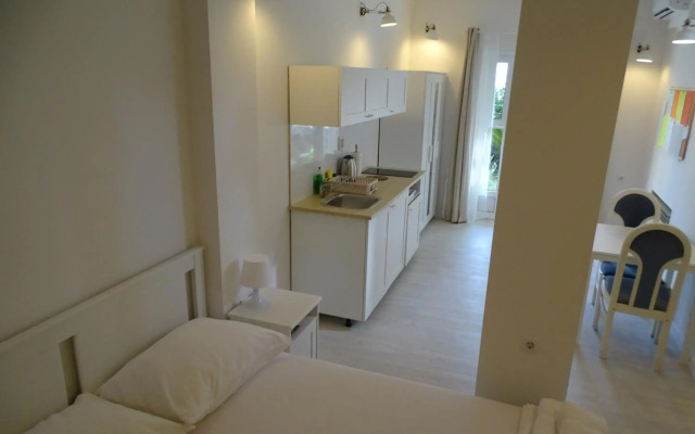 Job studio apartments