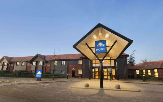 Days Inn by Wyndham Stevenage North