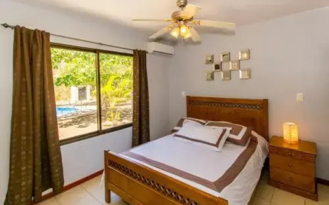 Beautiful Ground Floor Condo Close To Beach #33!