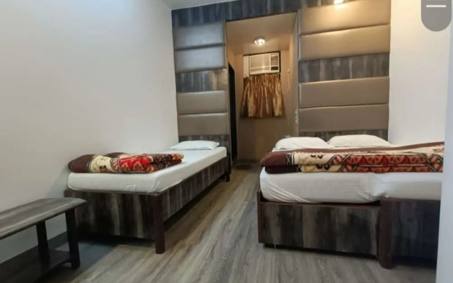 OYO 3552 Hotel Broadway