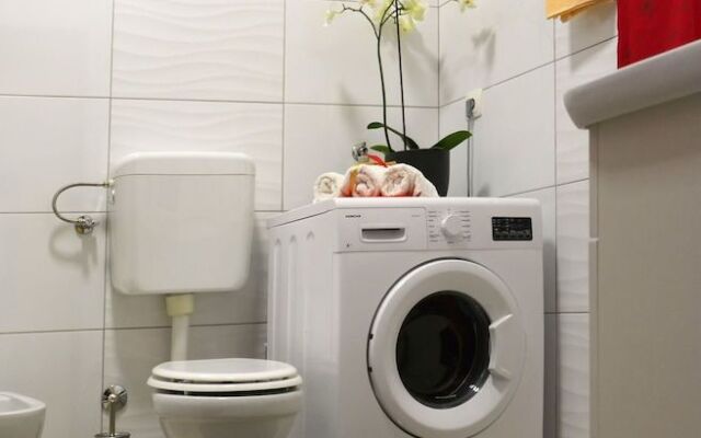 Apartment Green Corner