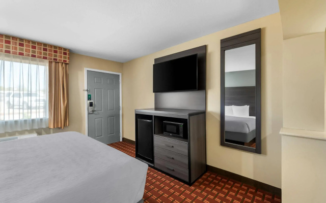 Quality Inn Marshall