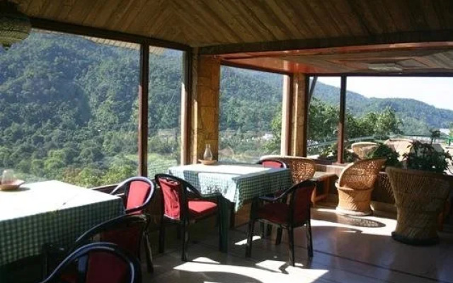 High Bank Peasants Cottage