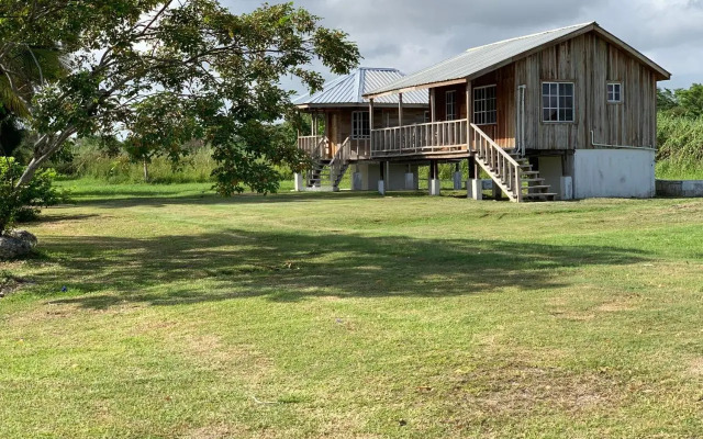 Lamanai Riverside Retreat