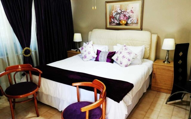 Willow Manor Brits Guest House
