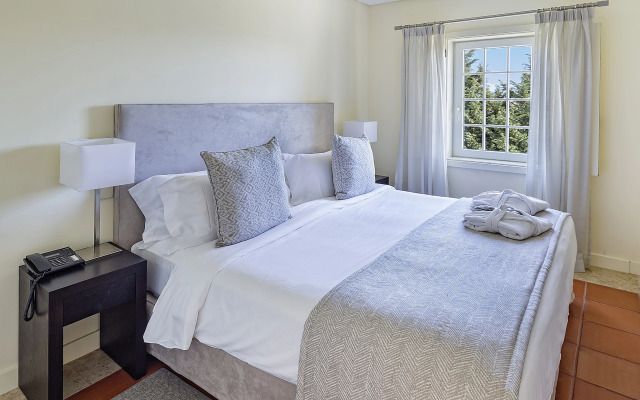 Domes Lake Residences