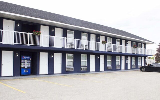 Bowmanville Marina Inn & Suites