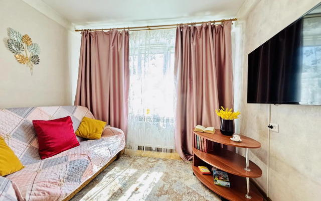 Апартаменты на Заневском проспекте 28-30-32