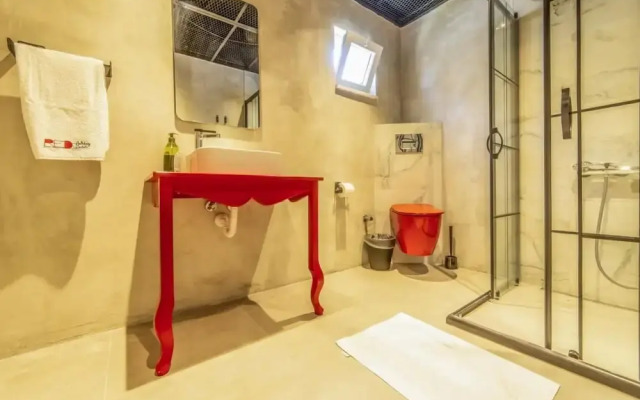 Extraordinary Villa With Private Pool in Antalya