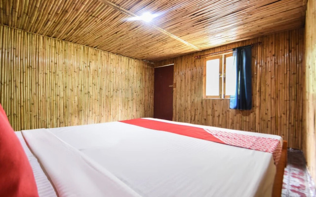 OYO 47035 Reva Camps