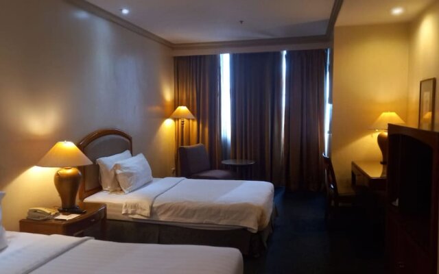 Capital O 914 Makati Palace Hotel