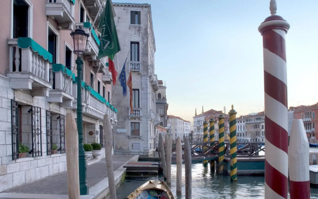 Sina Palazzo Sant'Angelo