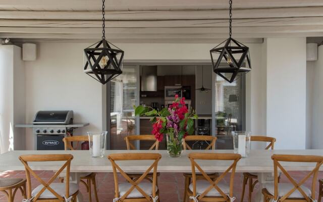 Villa MEL - Exclusive Residence in Paros