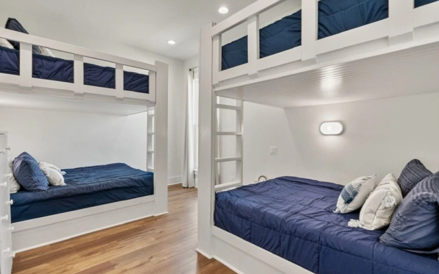 Tidewater 4 Bedroom Home by RedAwning