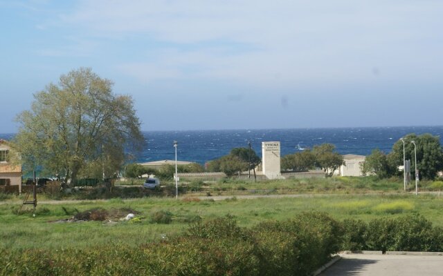 Quiet Apartment in Aregno by the Sea