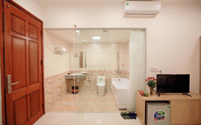 Anova Airport Hotel — Convenient & Friendly