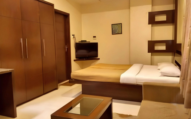 Hotel Apna Avenue
