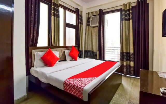 South Delhi Inn