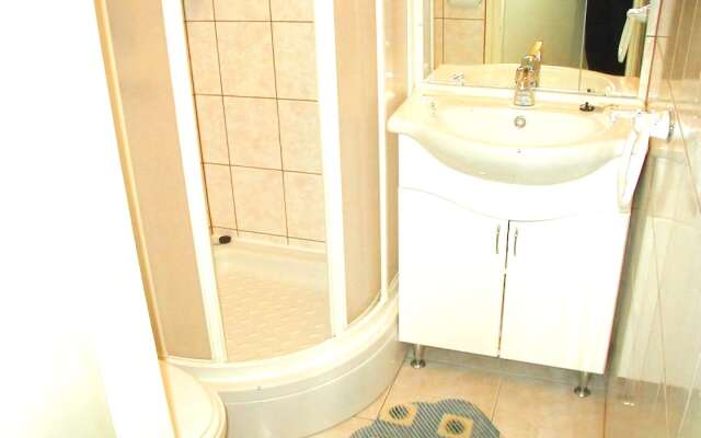 Apartments Tona