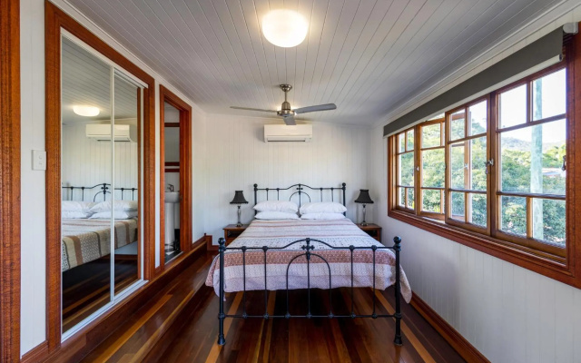 Island Adventure Holiday House – Guest Rooms – Magnetic Island