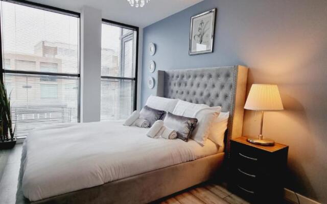 Two Double Bed Suite, Liverpool City Centre