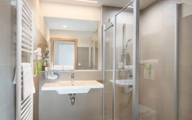 JUFA Hotel Neutal