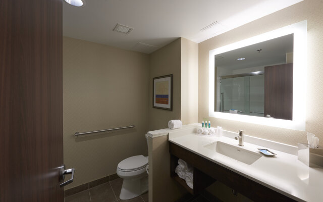 Holiday Inn Express & Suites St John's Airport by IHG