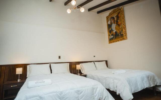 Emilia Hotel