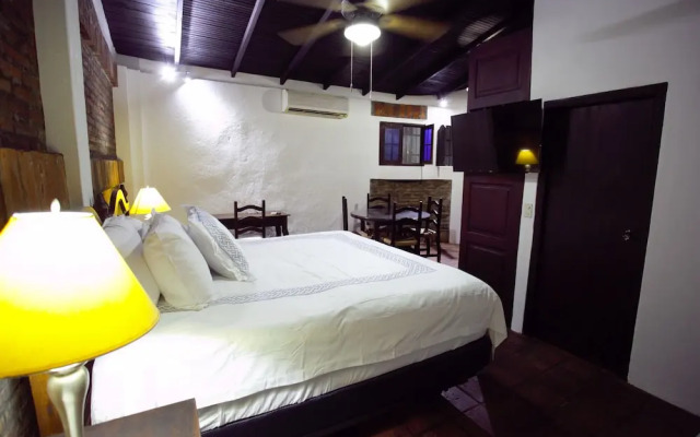 Hotel Casa Colonial
