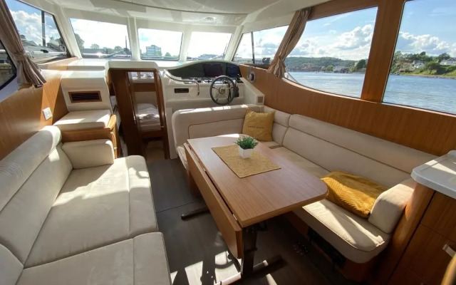 Porsgrunn Centrum Boat Hotel