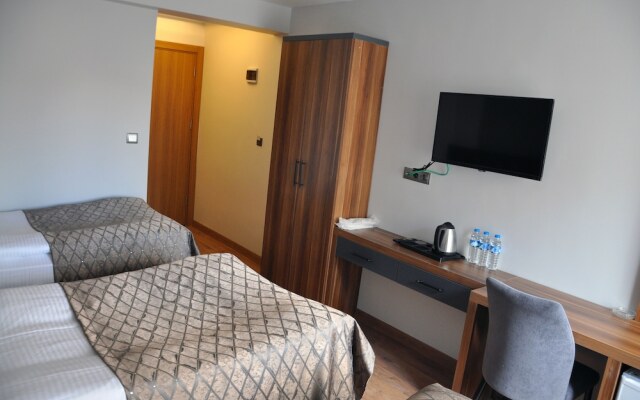 Saka Life Hotel