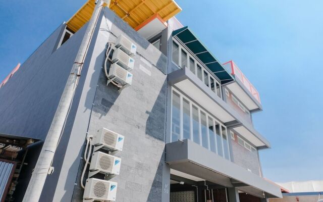 Oyo 1119 Gendhis Gallery Syariah