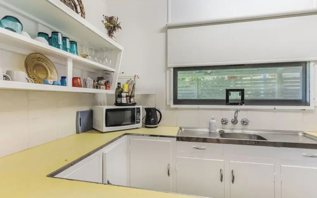 Cozy Pet Friendly Beach House