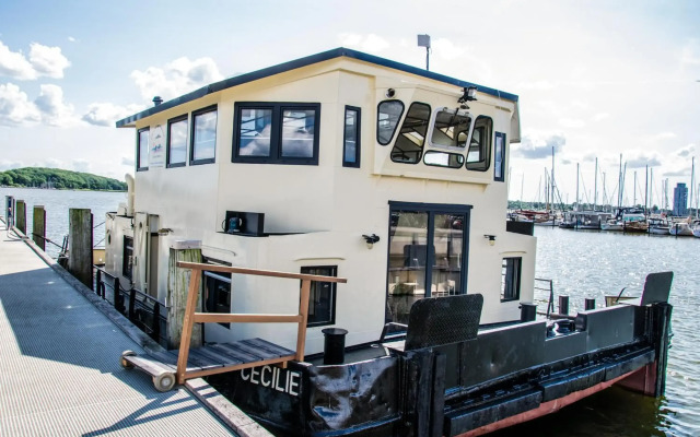 Island-dreams Hausboot Cecilie