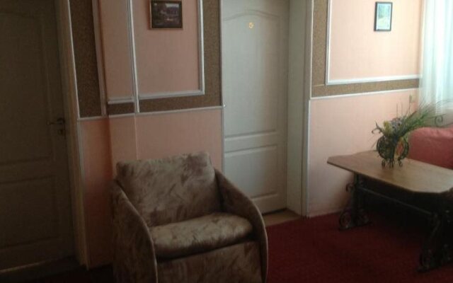 Astra Family Hotel